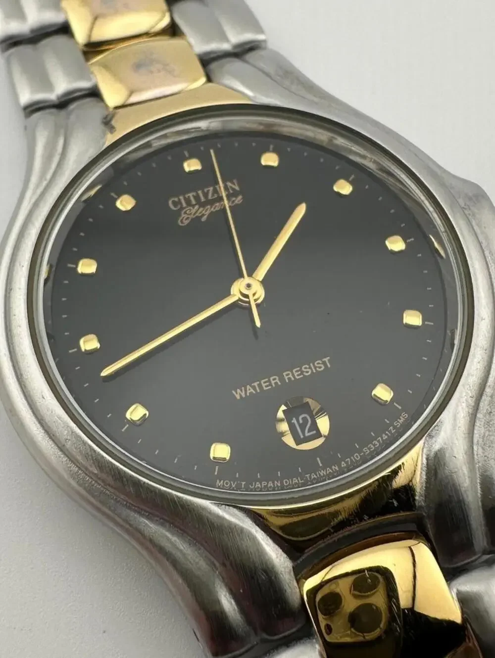 Vintage Citizen Elegance Quartz Watch Dark Grey Dial Date Unisex 35mm